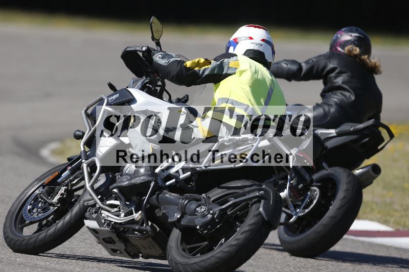 /05 07.04.2026 Cornu Master School ADR/Gruppe gruen/instruktor